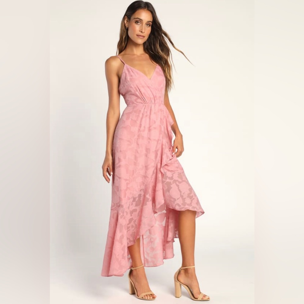 NWT Lulus Blush MIDI Dress